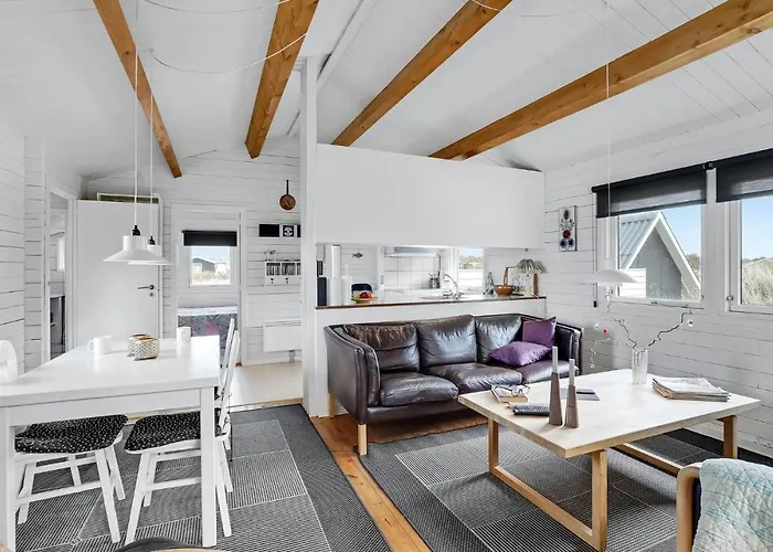 2 Bedroom Beautiful In Thisted
